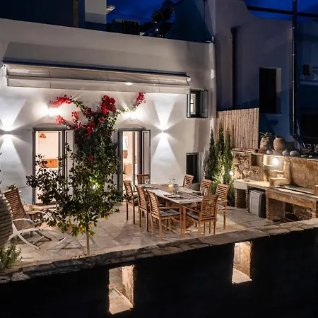 Melania Villa Mélanes