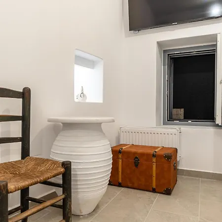 Melania Villa Mélanes