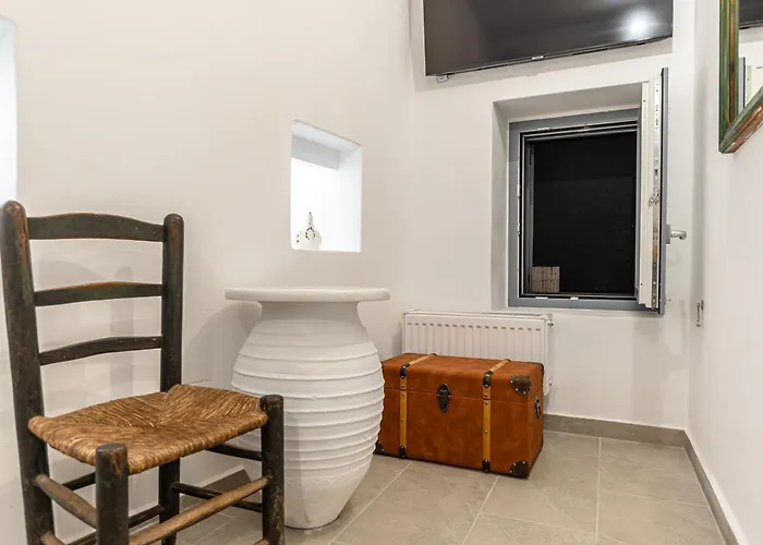 Melania Villa Mélanes